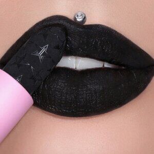 Jeffree Star Pure Hell Velvet Trap